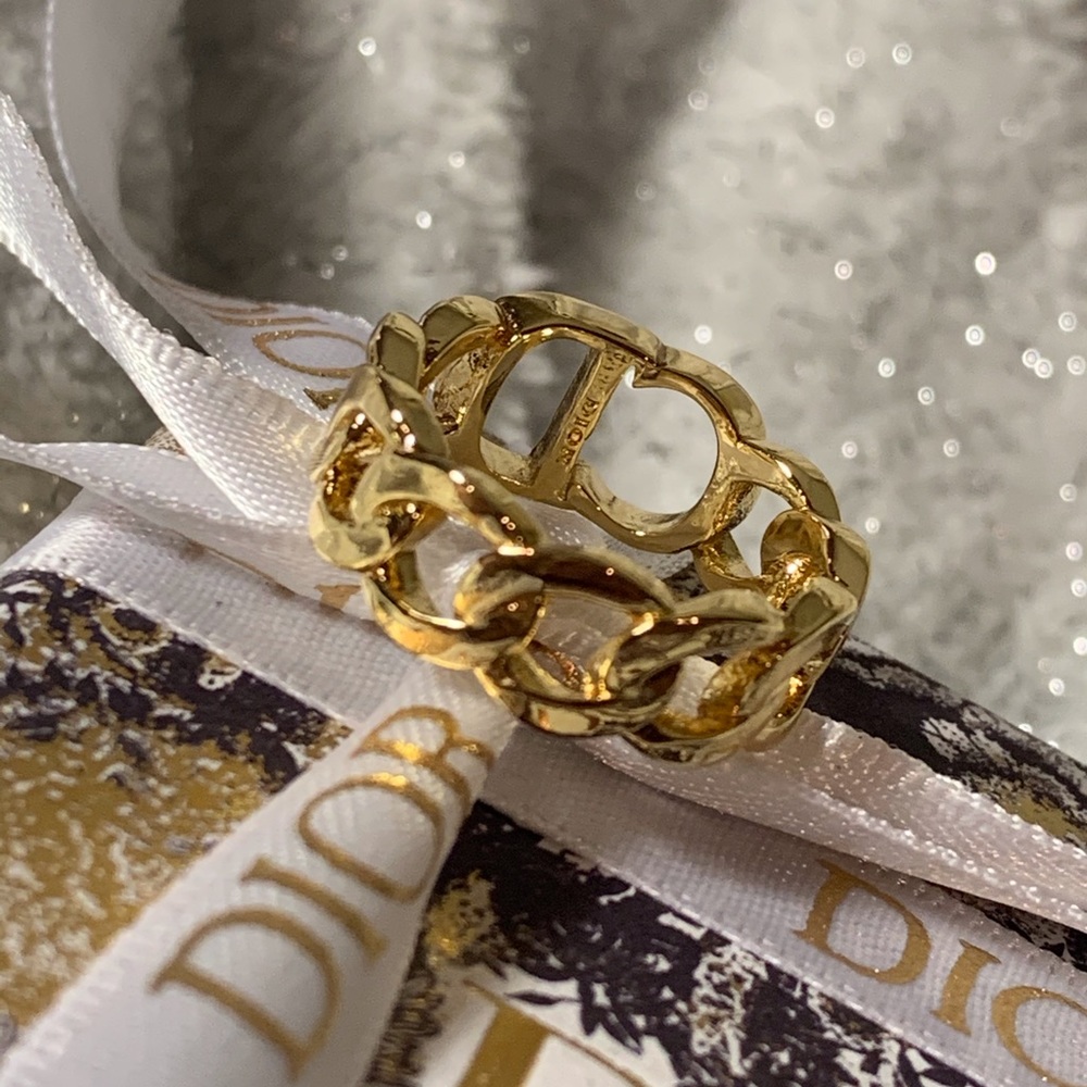 Christian Dior ring